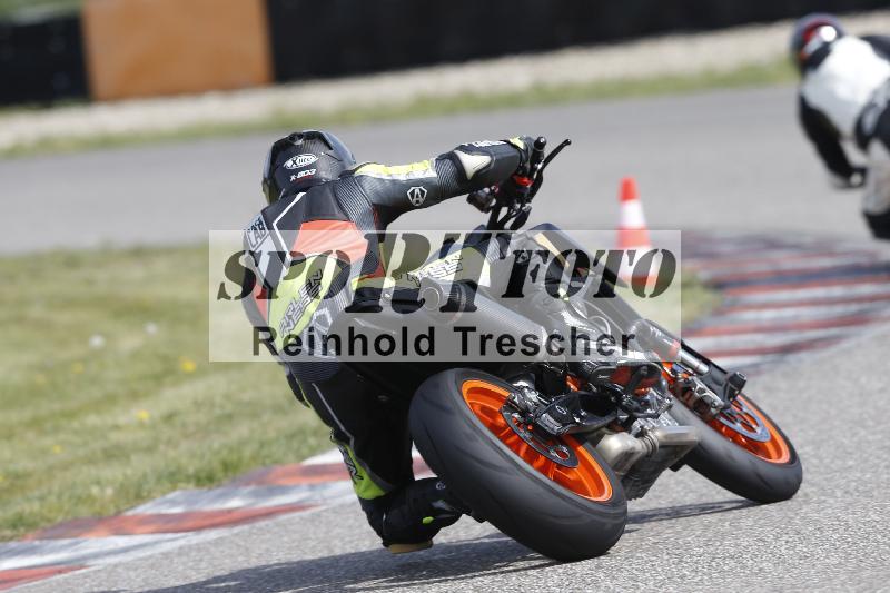 Archiv-2025/07 19.04.2025 Speer Racing ADR/Gruppe gelb/2